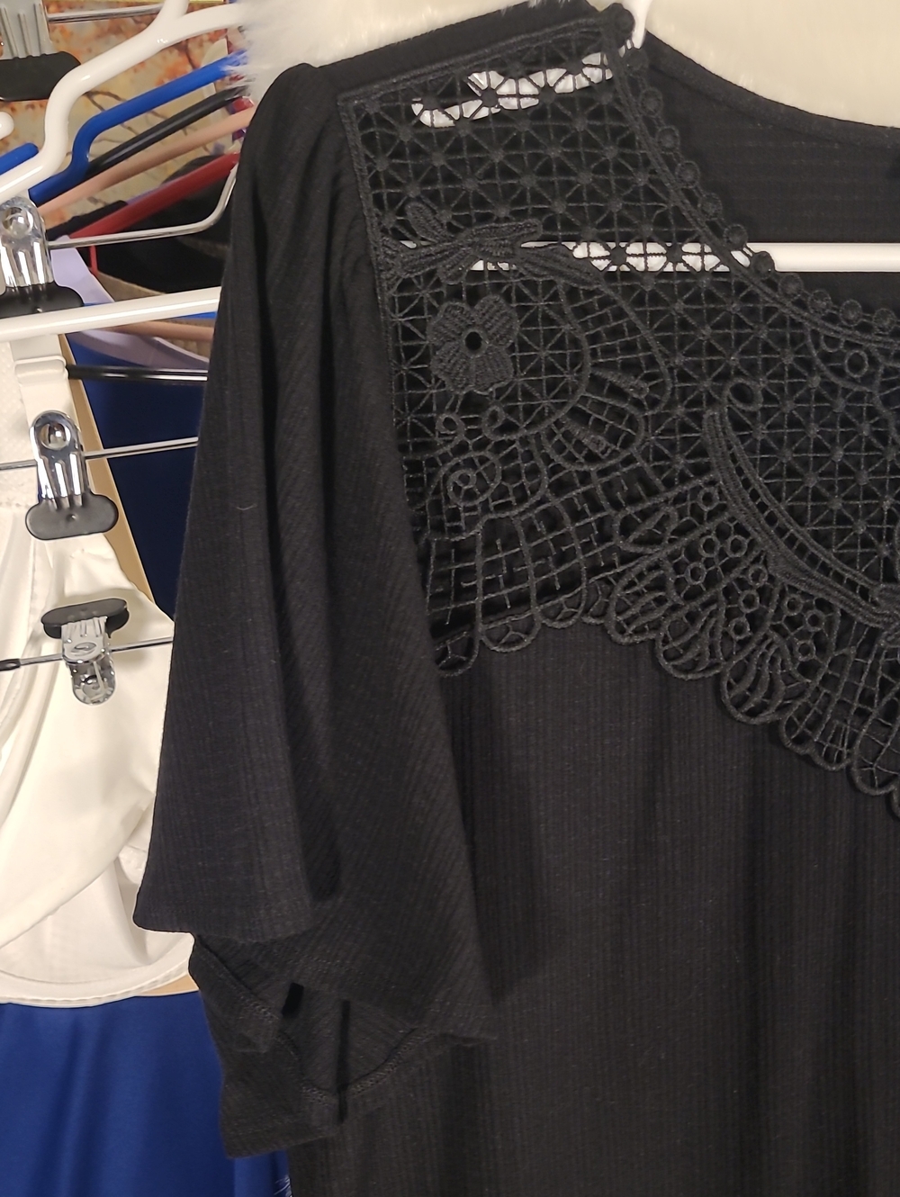 Torrid Mesh Top - Picture 3 of 5